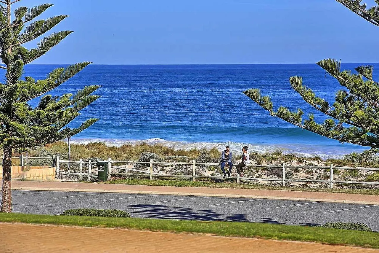 Apartamento Beachfront @ Scarbs Perth